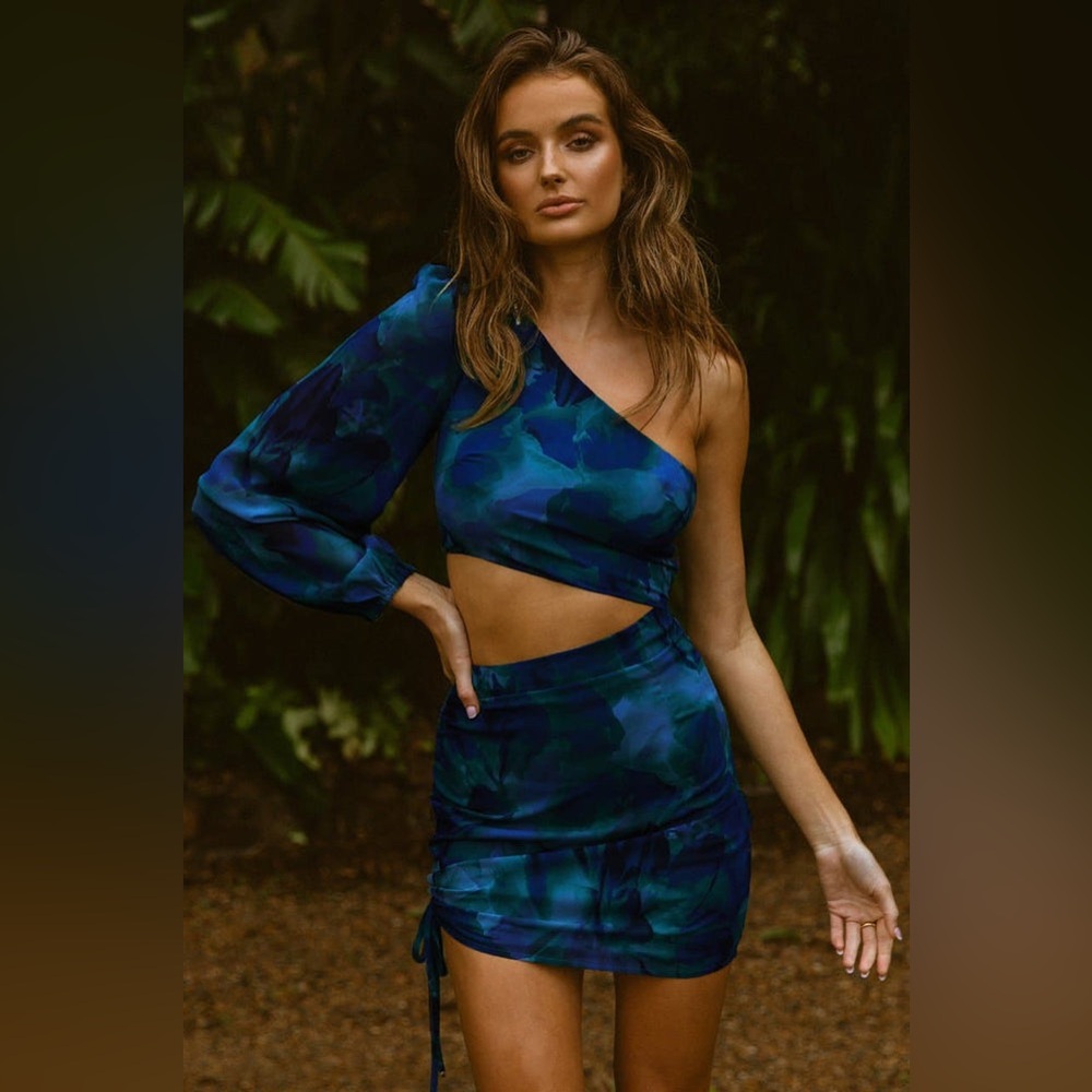 Runaway Label Calista Mini Dress in Blue